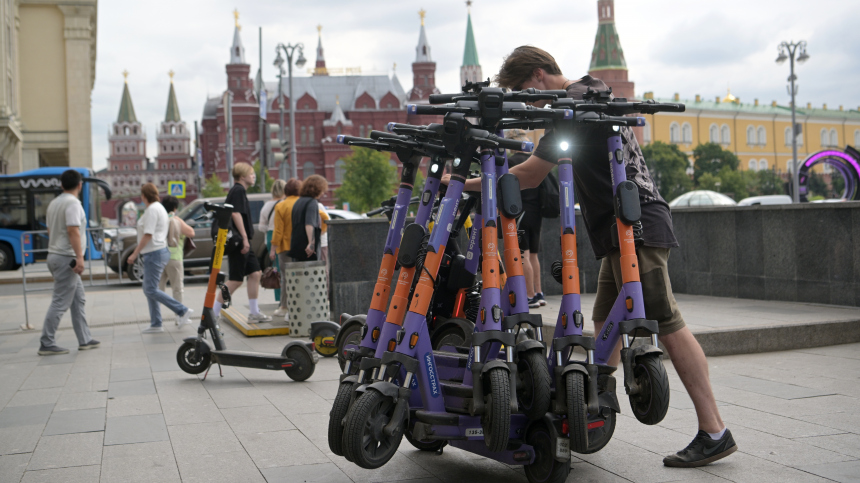 В Совфеде предложили полностью запретить электросамокаты в городе