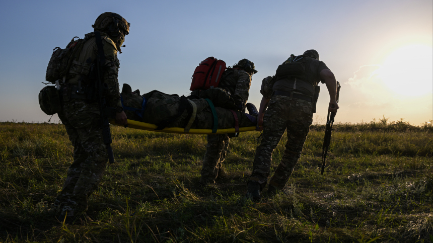 «В сердце — праведный огонь»: тяжело раненый российский солдат прочитал стихи на позиции в зоне СВО