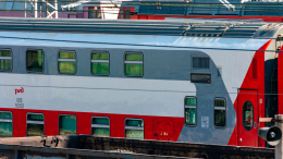 С сентября правила проезда в поездах изменятся: чего ожидать