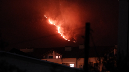 Сотни огнеборцев задействовали для тушения природного пожара в Геленджике
