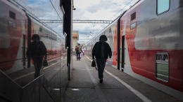 Аэропорт закрыт: в поезда между Москвой и Псковом добавят дополнительные вагоны