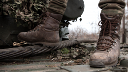 Спасительные пули: почему солдаты ВСУ простреливают себе ноги