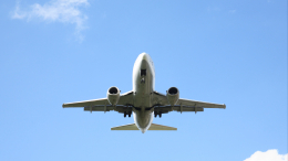Летевший в Екатеринбург из Москвы самолет вынужденно сел в Казани