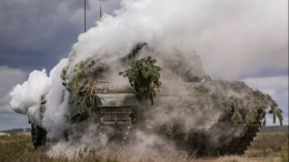 Бросили на обочине: западные СМИ сообщили об уничтожении британского танка Challenger 2