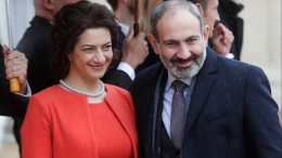 Супруга премьера Армении Никола Пашиняна прибыла в Киев