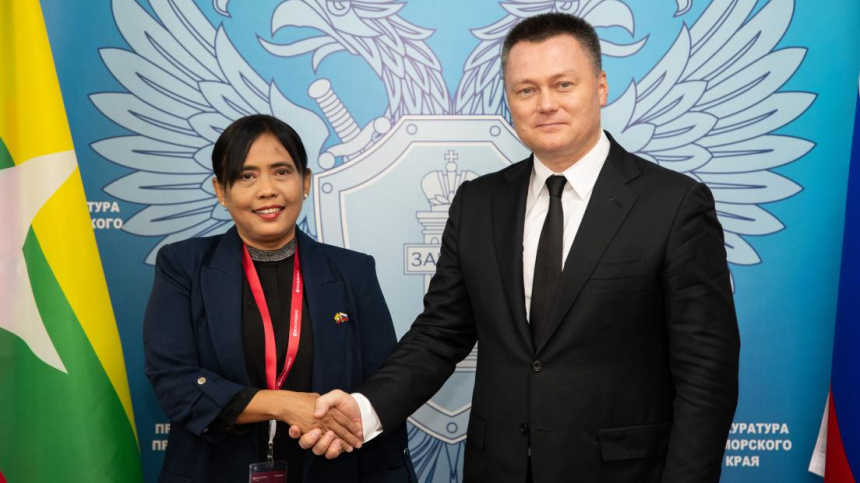 Укрепление международных связей: генпрокурор РФ встретился с коллегой из Мьянмы