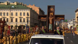 Петербург отмечает День перенесения мощей святого князя Александра Невского