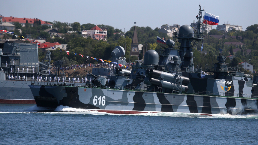 Российский корабль «Самум» отбил атаку безэкипажного катера ВСУ в Черном море