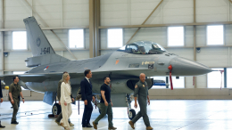 «Легкая добыча»: истребителям F-16 предрекли скорое уничтожение на Украине