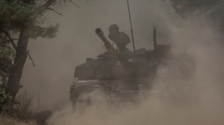 «Приходится прятать технику»: как ВСУ спасают на ладан дышащие танки