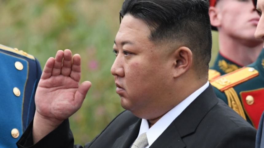 «Большой вклад»: Ким Чен Ын преподнес подарок Тихоокеанскому флоту РФ