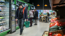 В Польше возмутились тем, что магазины в России заполнены продуктами