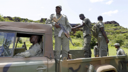 Ситуация накаляется: военные группировки захватывают Мали