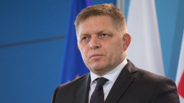 «Охватило Европу»: как победа бывшего премьер-министра Словакии помешает Украине