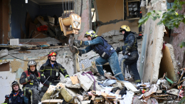 Три спасателя оказались под завалами после повторного обрушения в Балашихе