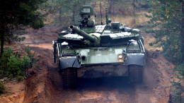 Как танки Т-80 и ЗРК «Оса» разносят позиции ВСУ — лучшее видео из зоны СВО за день