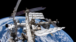 Тренажерный зал с видом: космонавт Борисов провел экскурсию по МКС