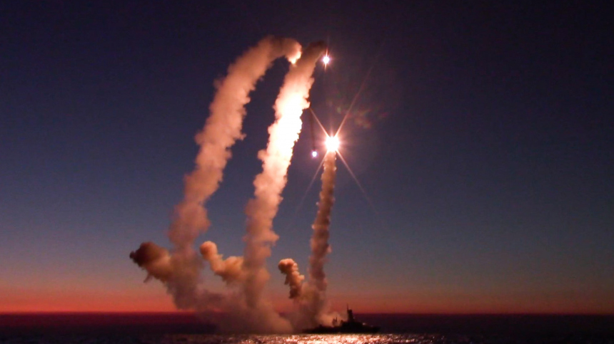 Скорость и маневренность: Киев мечтает получить аналог российских ракет «Калибр»