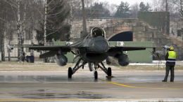 Не доверили даже симулятор: обучение украинцев пилотированию F-16 превратилось в фарс