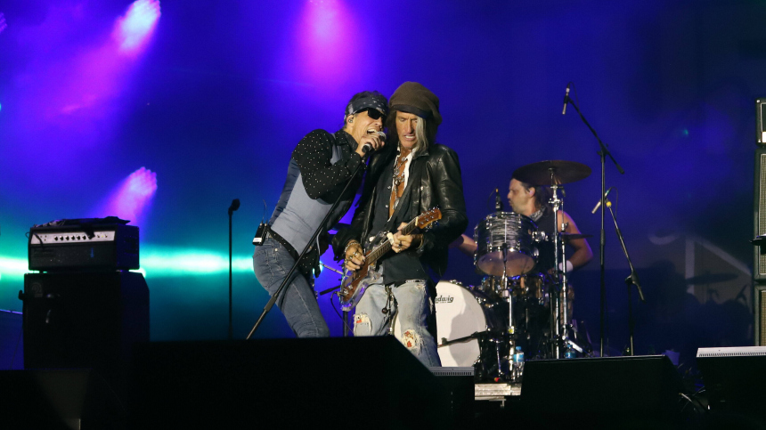 Группа Aerosmith перенесла концерты на 2024 год из-за травмы гортани фронтмена