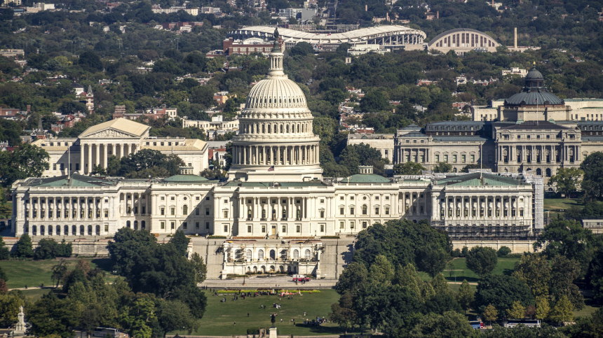 Палата представителей США внесла проект бюджета без помощи Украине
