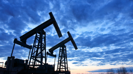 Потолок цены на российскую нефть не работает. Какие новые меры предпримет Запад?