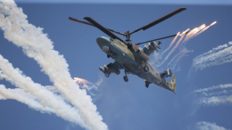 Как экипажи вертолетов Ка-52 уничтожают технику ВСУ: лучшее видео СВО за день