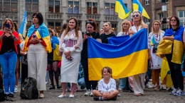 Как в анекдоте: Швейцария заплатит украинцам за возвращение домой