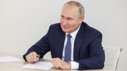 «Горжусь Россией»: в Москве и Петербурге сделали огромный подарок Путину на день рождения