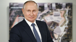Вне конкуренции: Песков назвал Путина лидирующим политиком в России