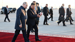 Путин прилетел с официальным визитом в Бишкек