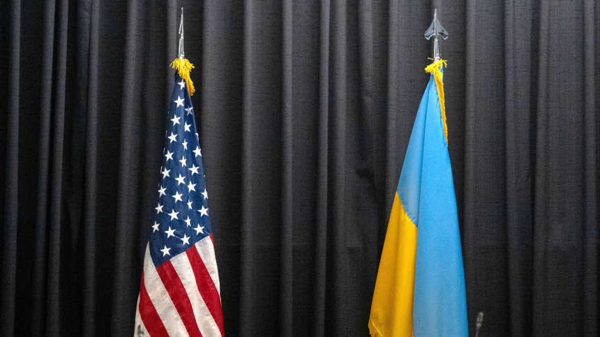 Военный эксперт: Украина совсем скоро потеряет половину финансирования от США