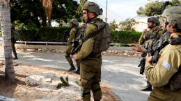 Армия Израиля снесла бульдозерами пиццерию из-за рекламы с фото заложницы