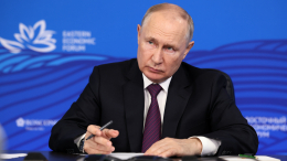 «Пугают друг друга»: Путин о рекомендациях США готовиться к войне с РФ и Китаем