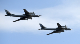 Два Ту-95МС совершили плановый полет над нейтральными водами Японского моря