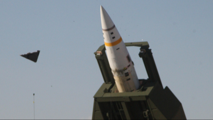 Уже применили по Бердянску: на Украине сообщили о получении ракет ATACMS