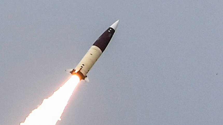США тайно поставили на Украину небольшую партию ракет ATACMS