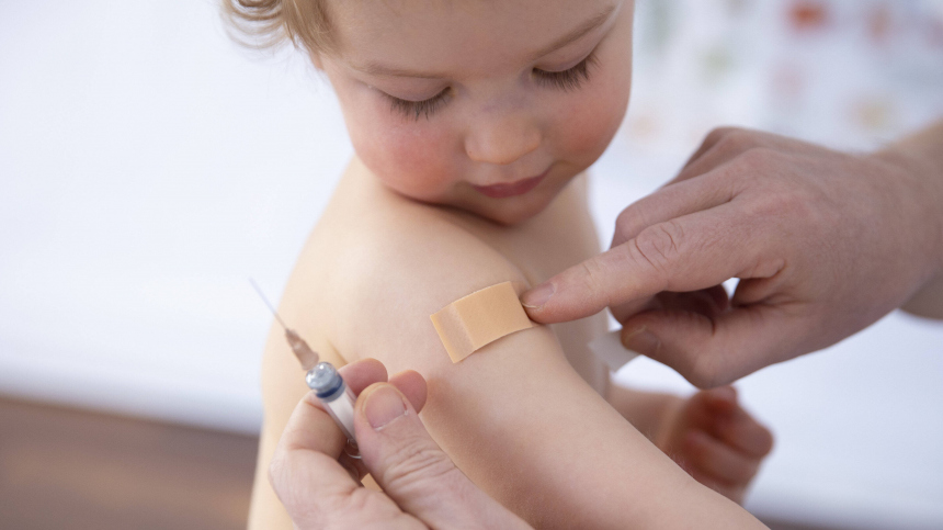 «Во всем виноват вирус»: почему детям стоит делать прививки от гриппа