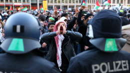 «Это геноцид»: пропалестинские митинги бушуют в Европе и США