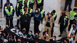 «Завтра — Белый дом»: чем для США обернется новый захват Капитолия протестующими