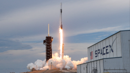 Ракета-носитель Falcon 9 вывела на орбиту 23 спутника Starlink