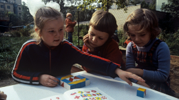 Развивать ребенка просто и быстро: ТОП-5 эффективных игр из СССР, о которых все забыли