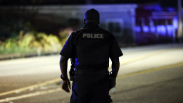 Мужчина открыл стрельбу на улице в США: 22 человека погибли