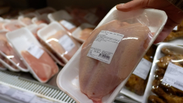 В Кремле отреагировали на инициативу Минсельхоза о запрете экспорта курицы