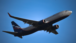 Самолет Boeing-737 из Сочи готовится к аварийной посадке в Челябинске