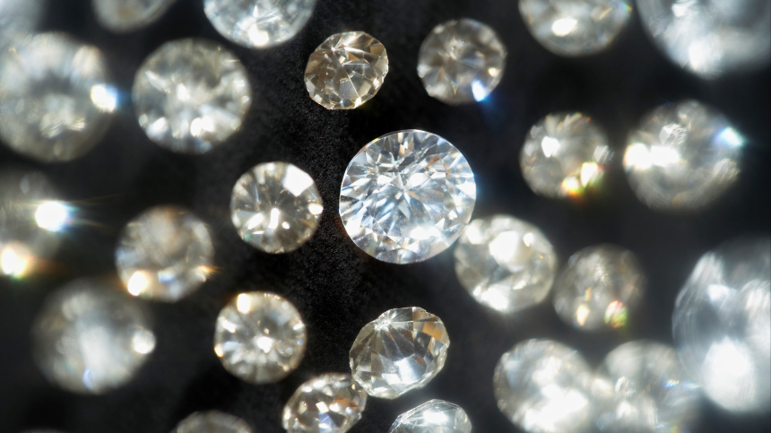 Новый пакет санкций против России затронет экспорт алмазов