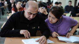 В России хотят снизить стоимость экзамена по русскому языку для мигрантов