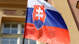«Ведет к смертельным исходам»: Словакия больше не будет помогать Украине