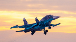 Точно в цель: истребители-бомбардировщики Су-34 методично уничтожают позиции ВСУ
