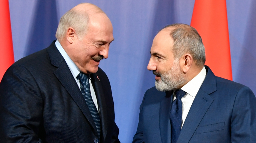 Не оступись: Лукашенко предостерег Пашиняна от опасных шагов